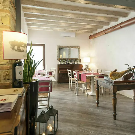 Noce Pensjonat 2*